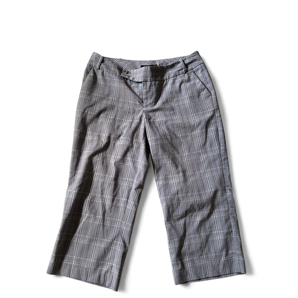 Vintage Y2K Mossimo Low-Rise Plaid Capri Pants Grey/White, Size 6 (S)